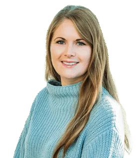 Headshot of Chelsea Powers